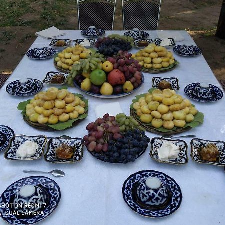 Uvaysiy Family Guest House Marghilon Экстерьер фото