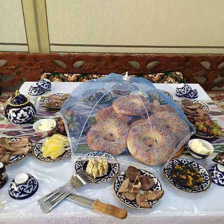 Uvaysiy Family Guest House Marghilon Экстерьер фото