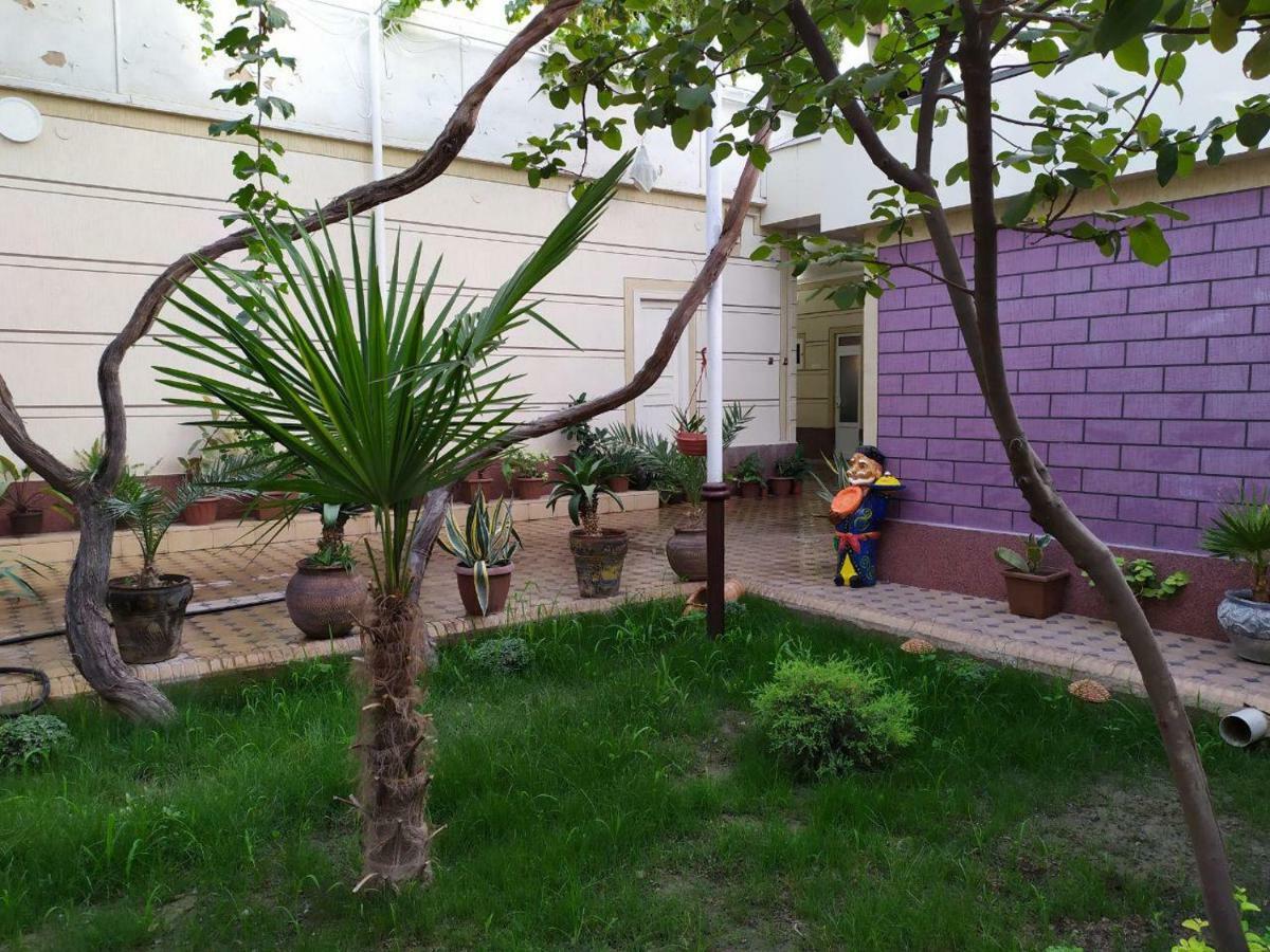 Uvaysiy Family Guest House Marghilon Экстерьер фото